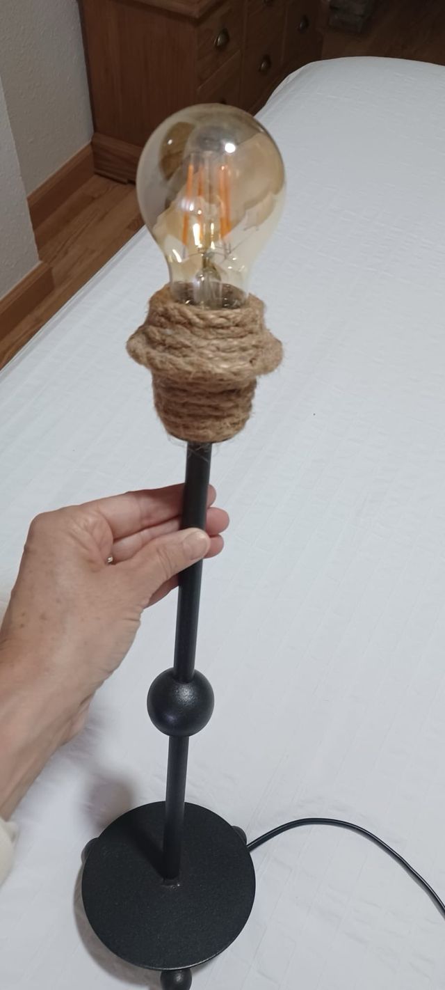 2 portalámaparas para mesita noche