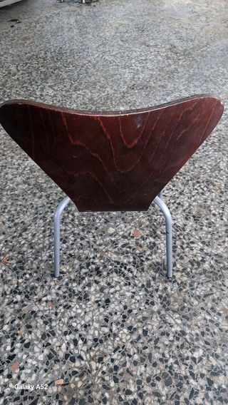  Sillas de madera,color marron