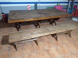 Mesa rústica grande