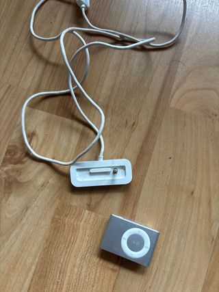iPod Nano Apple plata + cargador