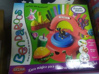 Tienda infantil y  juegos de mesa