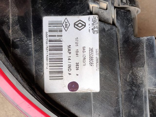 Piloto trasero Renault Clio