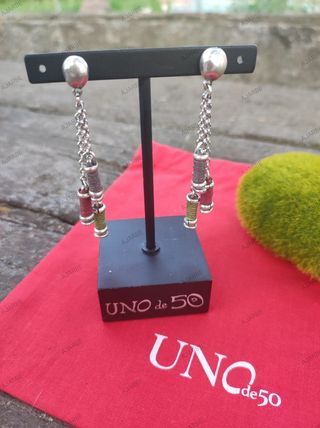 Pendientes Uno de 50