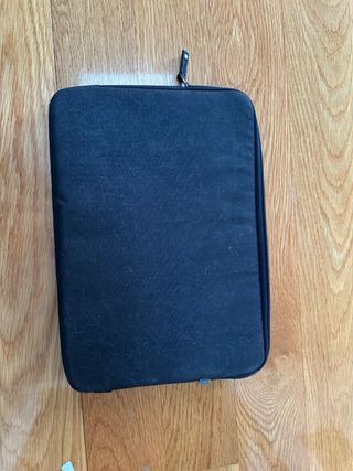 Funda portátil 13" - Negra