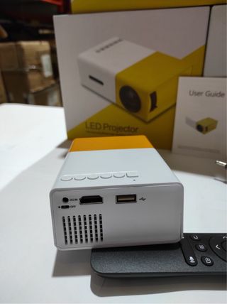 Mini Proyector Portátil 1080P