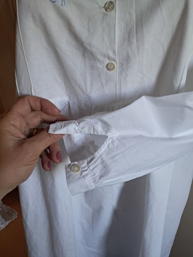 Camicia notte vintage bianca e azzurra