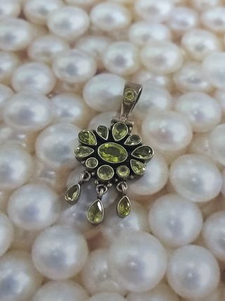 Colgante peridotos 