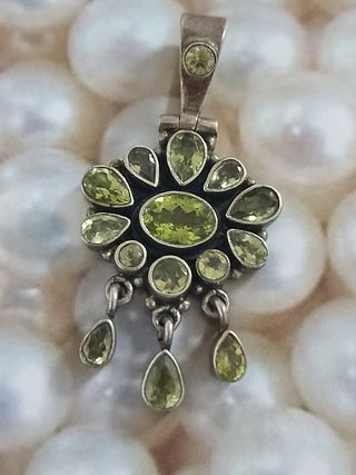 Colgante peridotos 