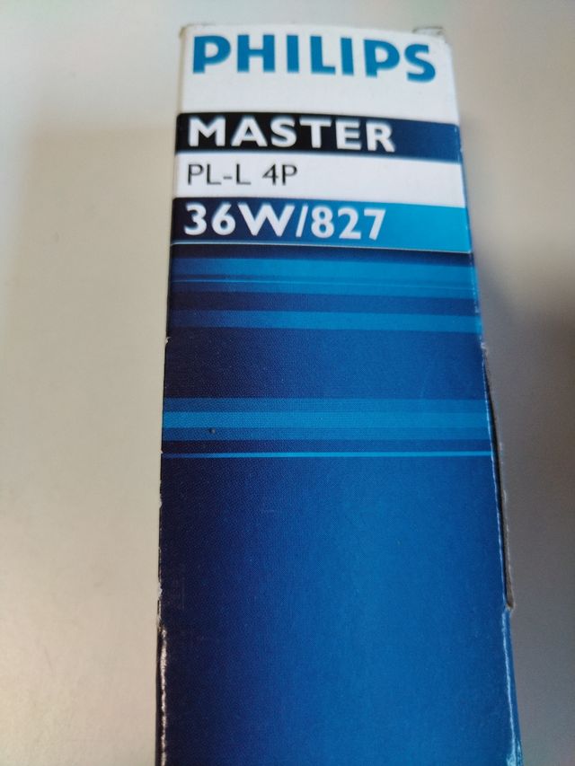 Bombilla Philips master PL 4P 36W