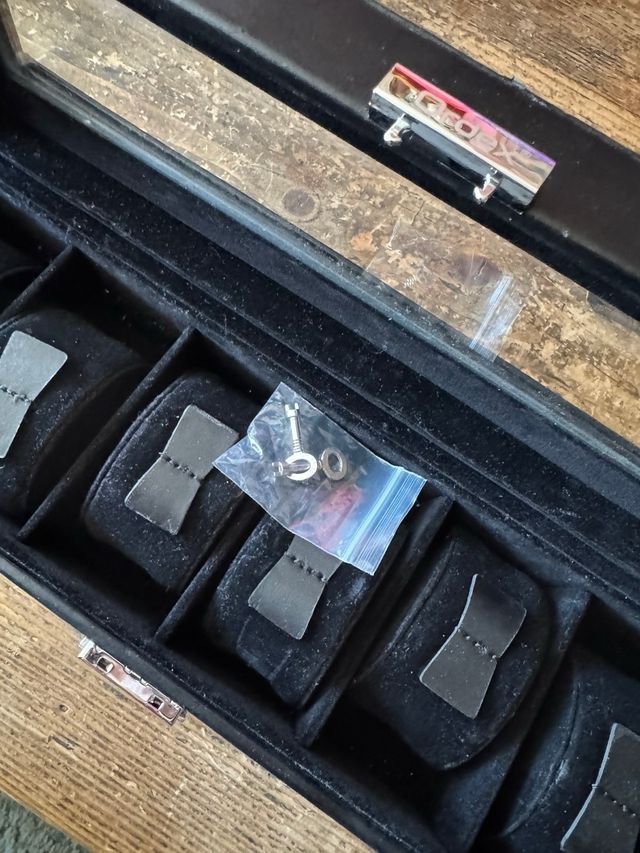 Estuche 6 relojes - Expositor