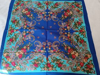 Pañuelo seda azul turquesa 100x100