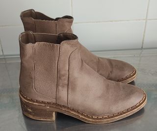 Botines Bershka beige