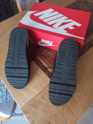 Scarpe nere Nike AirMax 