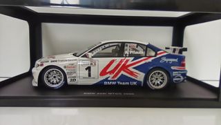 Autoart BMW 320i WTCC 2005 Team Schnitzer 1/18