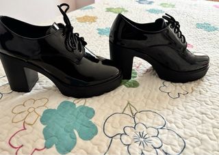 Zapatos con tacon ancho