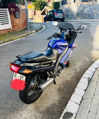 Moto KAWASAKI ZZR 250
