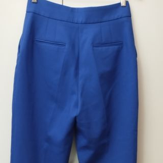 Pantalón azulón mujer Zara talla M