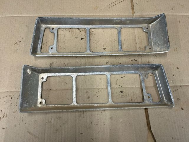 Renault r8 protectores pilotos