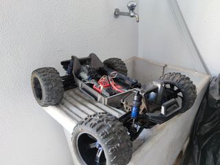 Traxxas Maxx V2 - Monster Truck