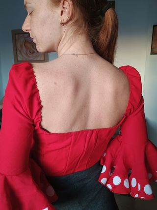 Blusa roja lunares - Feria