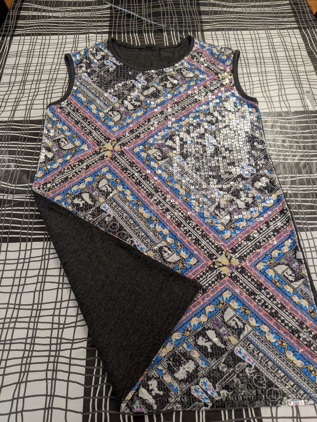 Vestido moderno mujer talla 42.