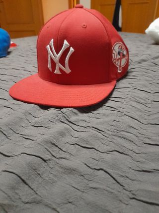 Gorra NY Yankees roja American Needle