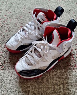 Nike Air Jordan Jumpman T.36