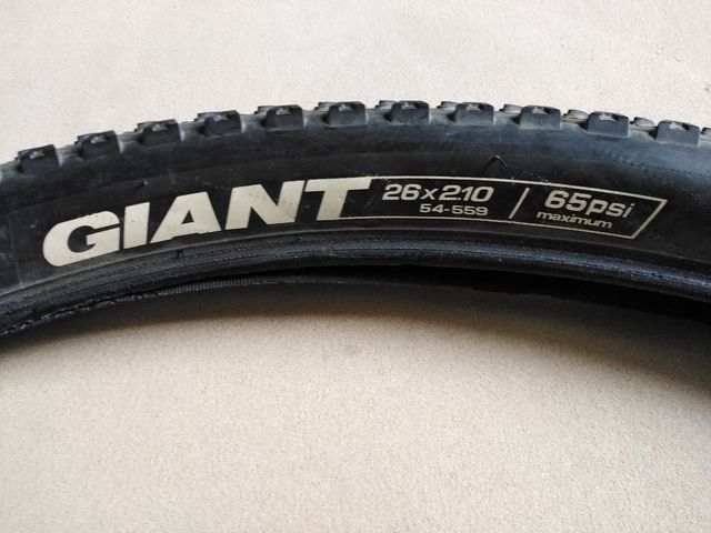 Cubierta Giant 26 pulgadas