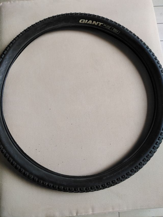 Cubierta Giant 26 pulgadas