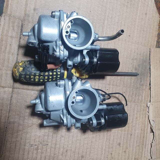 2 Carburadores 12TK - Japón