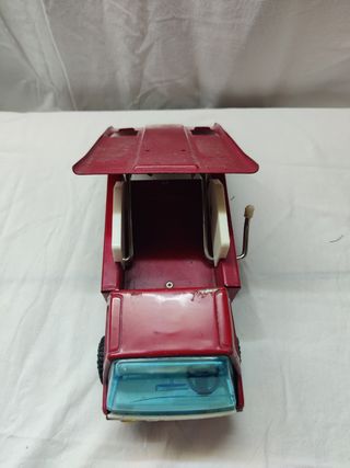 Juguete antiguo de metal camión Sansón Bravo Rico