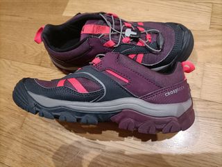 Zapatillas de montaña impermeables
