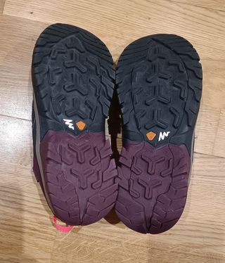 Zapatillas de montaña impermeables