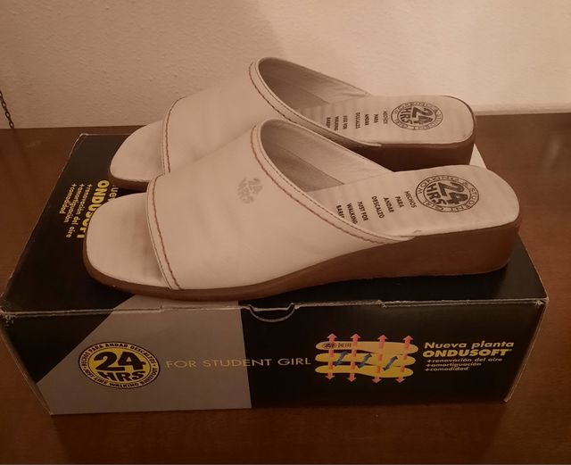 Zapatos 24 HRS beige - cómodas