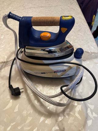 Ferro da stiro con caldaia