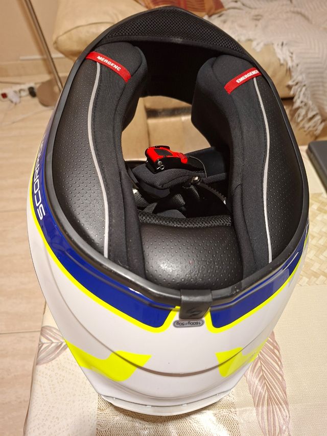 Casco integral 391 Scorpión, cómo nuevo.