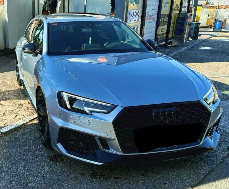 Audi RS4 2018 - foto 1