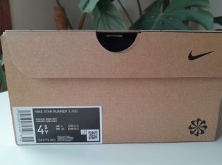 Zapatillas Nike Tanjun Negro. Talla 36,5