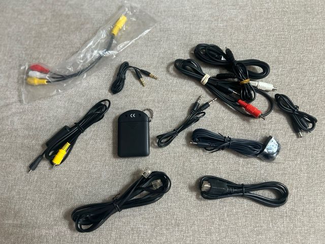 LOTE DE CABLES VARIOS