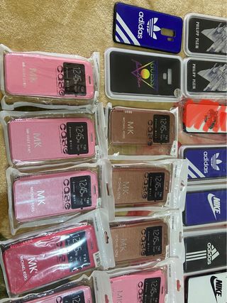 Fundas móviles nuevas Adidas, Nike, MK...