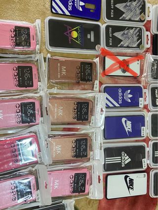 Fundas móviles nuevas Adidas, Nike, MK...