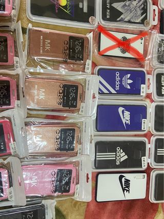 Fundas móviles nuevas Adidas, Nike, MK...