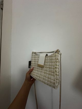 Vendo bolso guess nuevo 