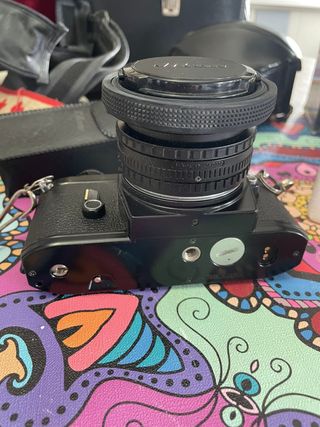 Camara antigua Nikon M90 35mm