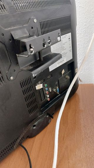 Television tcl y mando