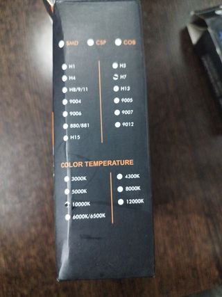 Dos juegos bombillas para coche.  n*297