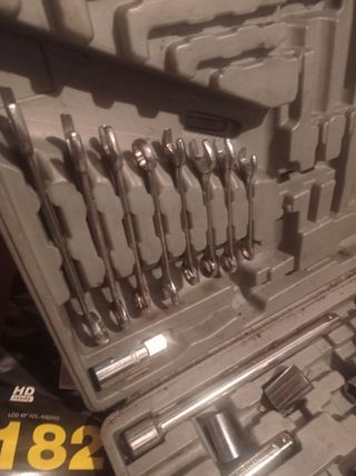 MALETÍN DE HERRAMIENTAS