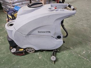 Fregadora de suelos IP Cleaning Gansow CT90