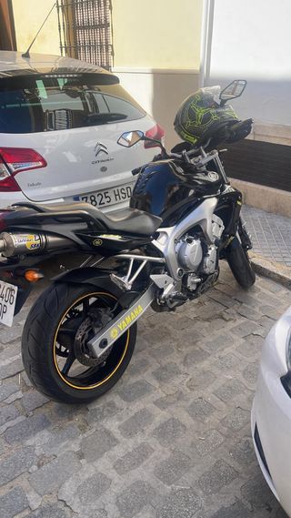 Yamaha FZ6 - año 2006