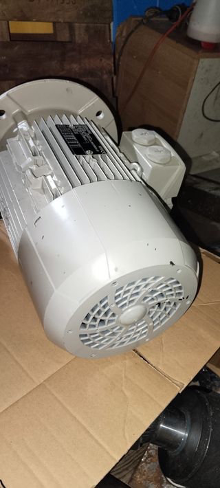 Motor Siemens 180777358705 - 3kW